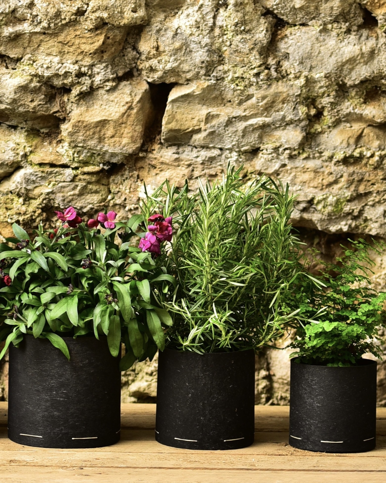 POT, CACHE-POT ROND EN CAOUTCHOUC UPCYCLÉ – Image 10