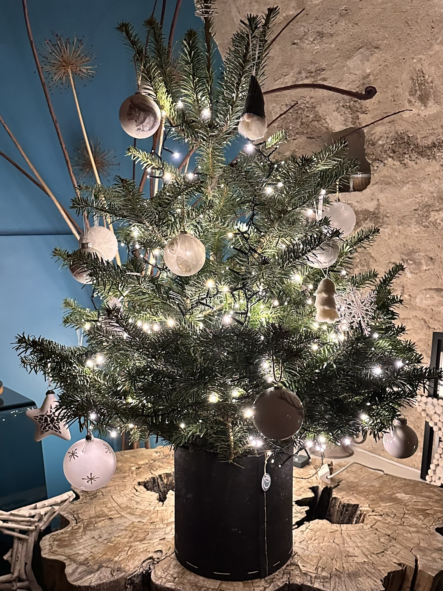 POT, CACHE-POT ROND EN CAOUTCHOUC UPCYCLÉ – Image 9